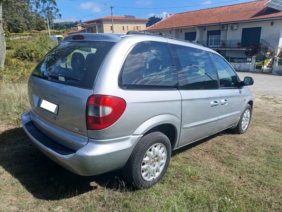 Chrysler Voyager 7lugares (excelente estado)