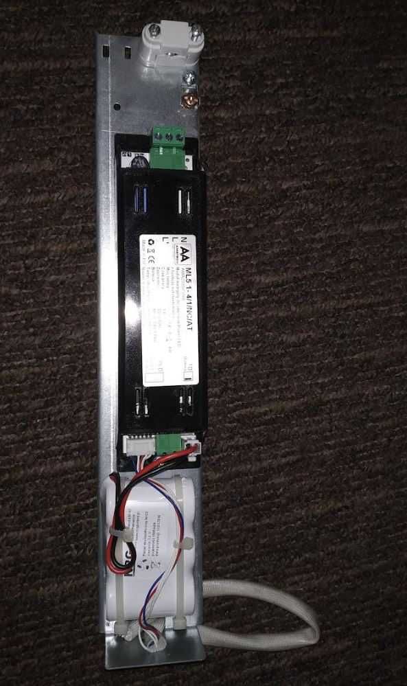 Moduł awaryjny do zasilania oświetlenia LED 3x1W