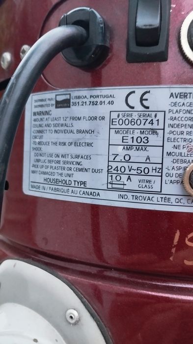 Aspirador central em bom estado