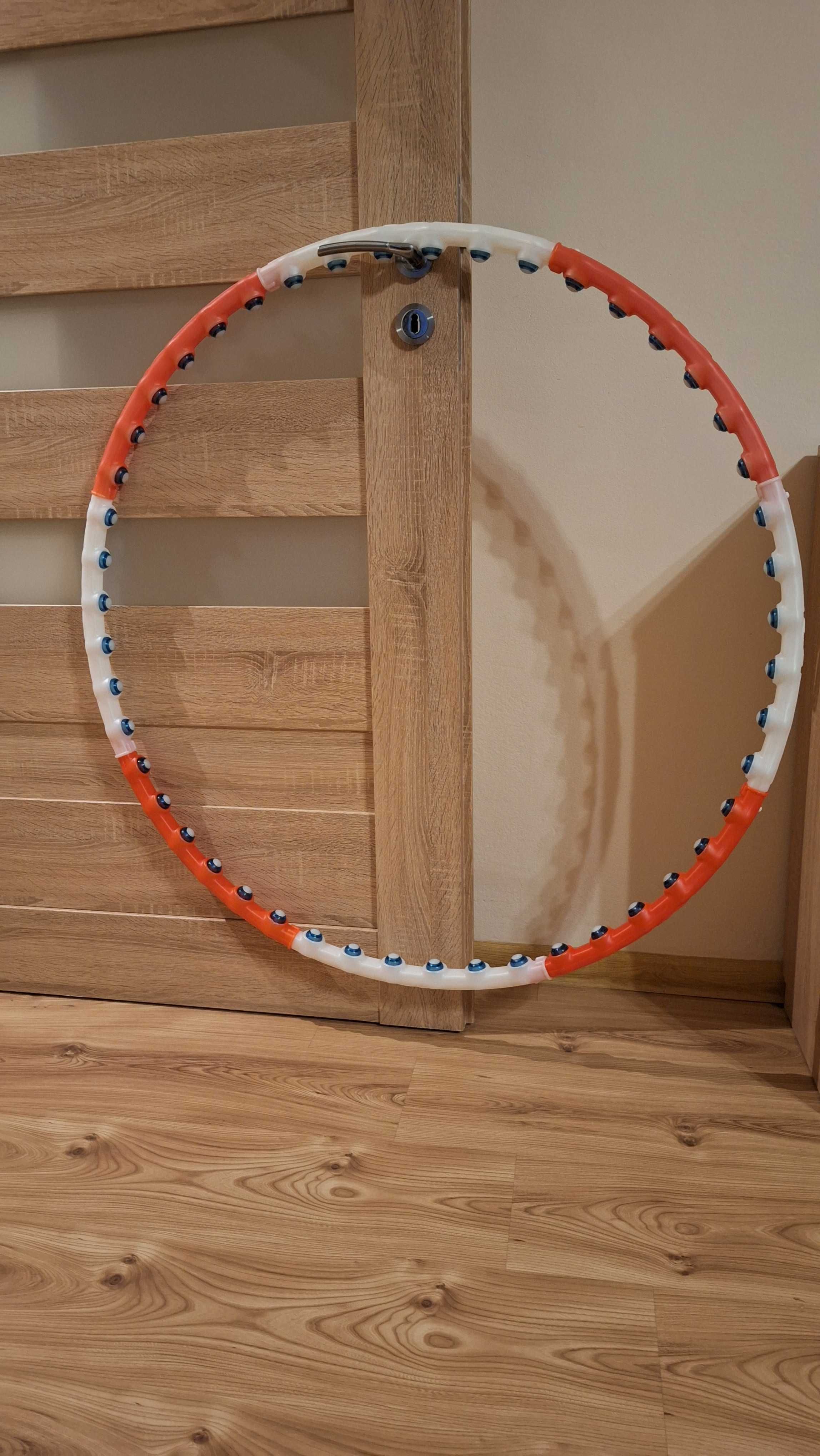 Hula hoop z wypustkami anionowymi