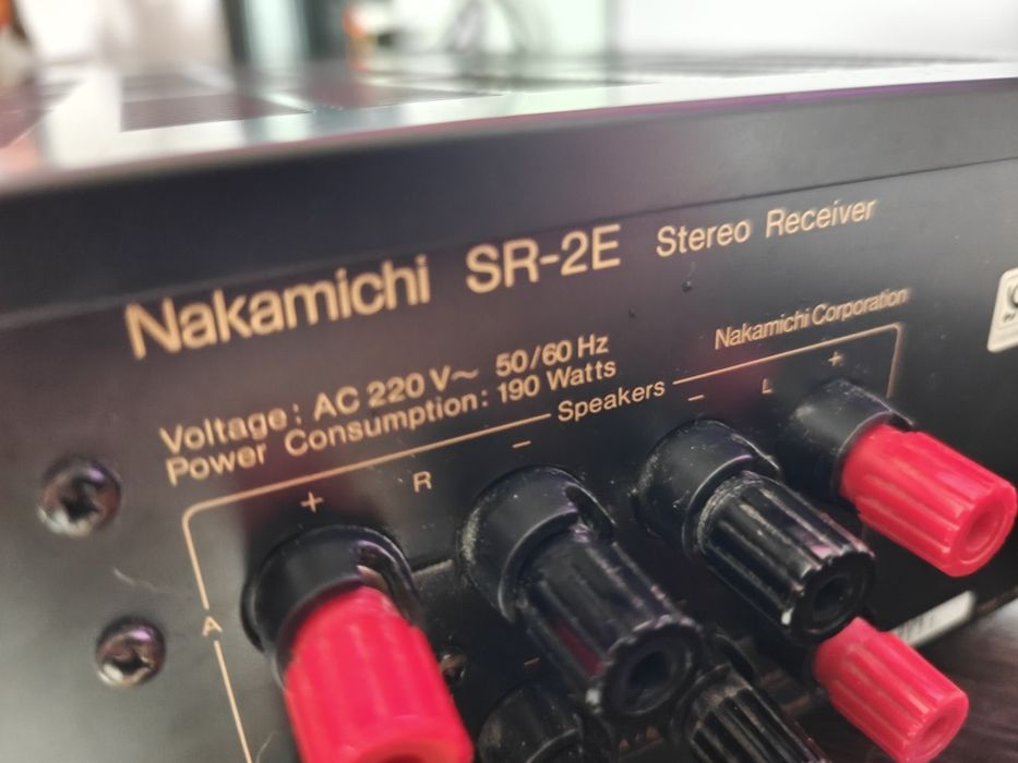 Amplituner stereo Nakamichi SR 2E