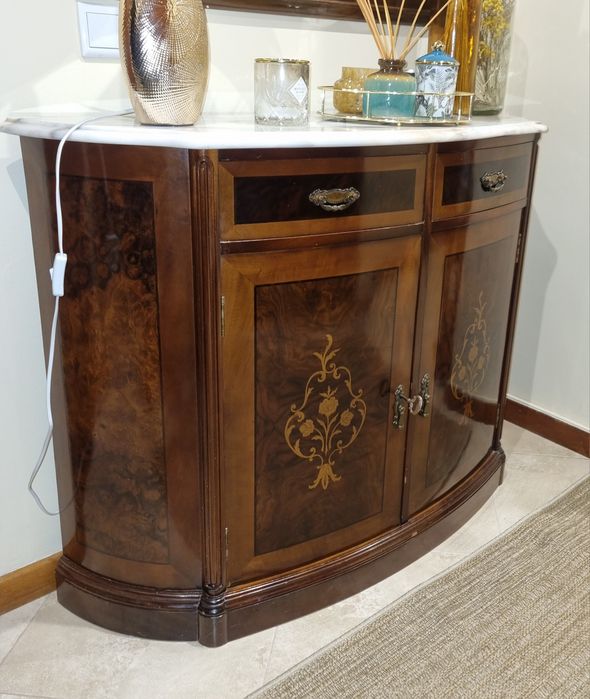 Vendo movel e espelho pela melhor oferta