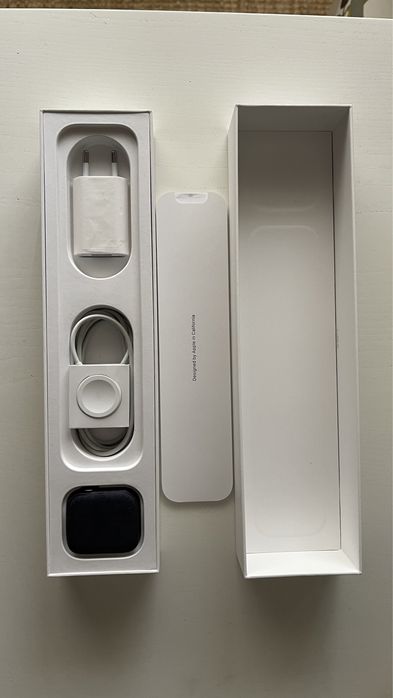 Apple Watch Series 5- 44 MM