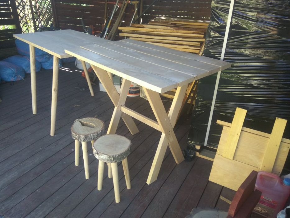 Stół drewniany do altanki lub ogrodu