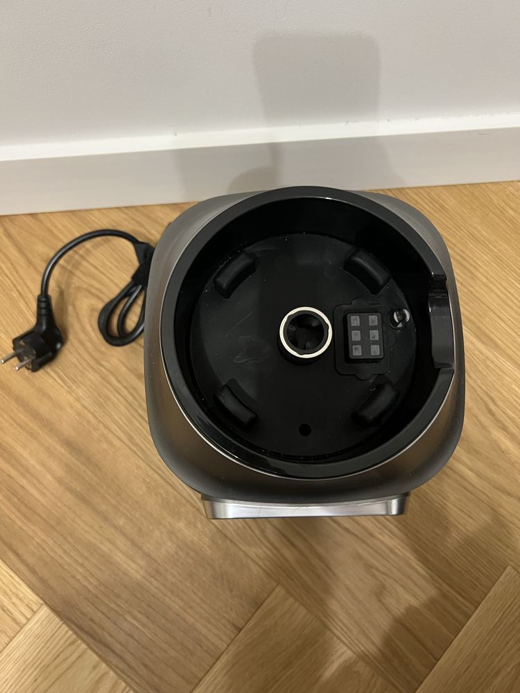 Blender kielichowy TEFAL Ultrablend Boost Vacuum (próżniowy)