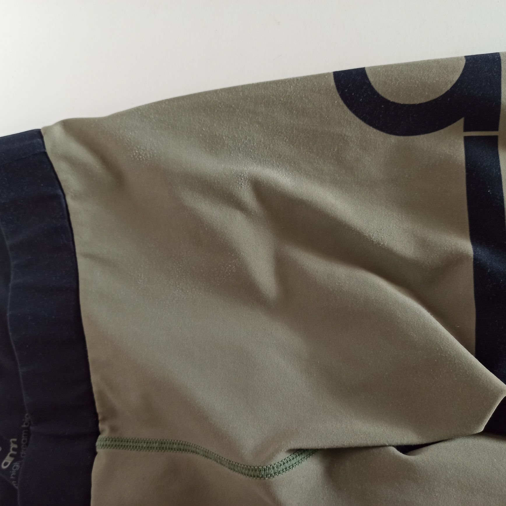 Sportowe legginsy S aim'n