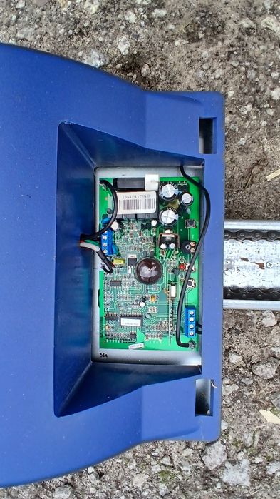 Schellenberg Drive 600N napęd do bramy