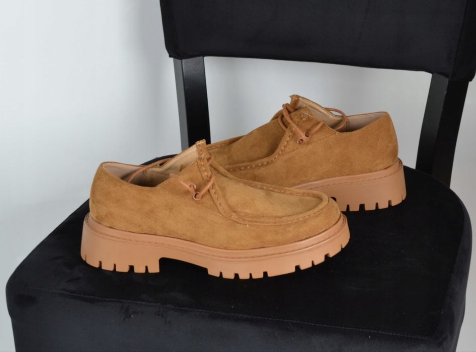 Лофери, взуття жіноче