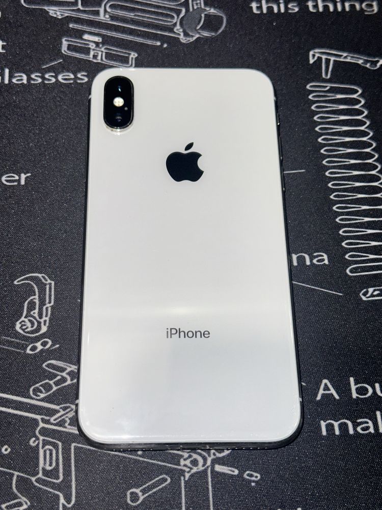 IPhone 10 (X) 64 GB white
