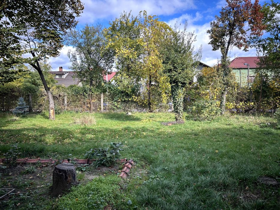 Продається 2-кімнатна квартира біля Ужгородського замку