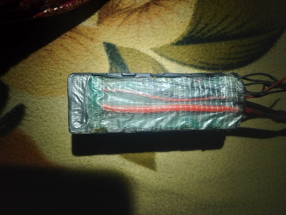 Акумулятор  робочий