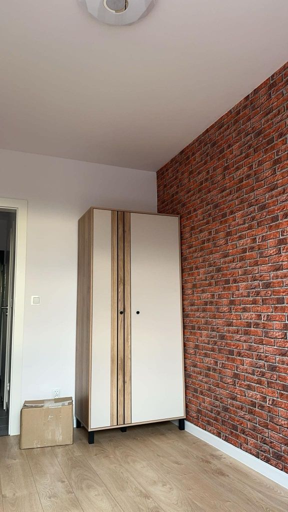 Nowa szafa z abra