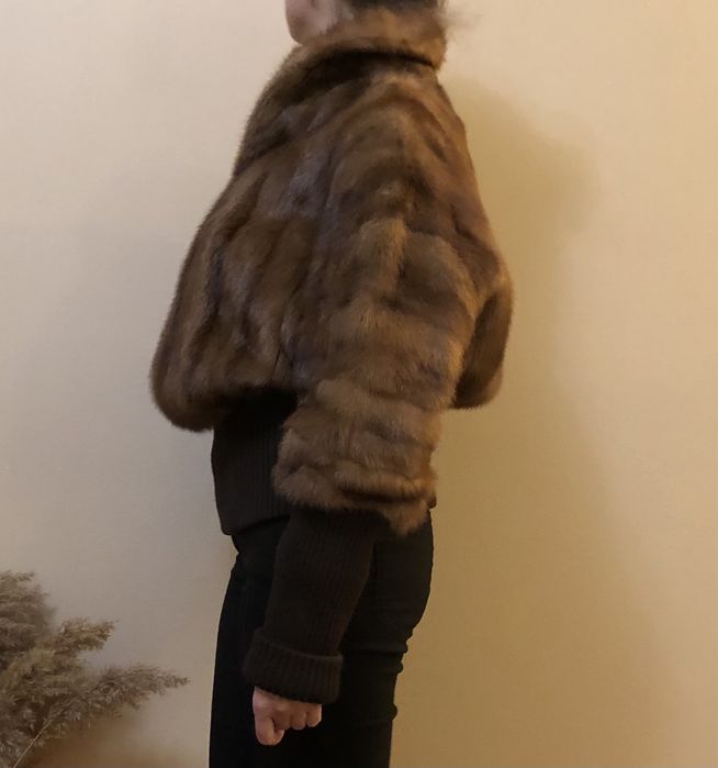 SALE! Норкова шубка сучасного крою  р-р универсальний. Автоледі