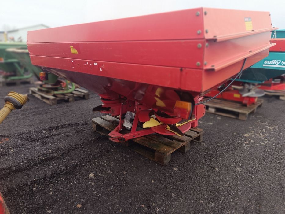 Rozsiewacz nawozu Kuhn/Rauch