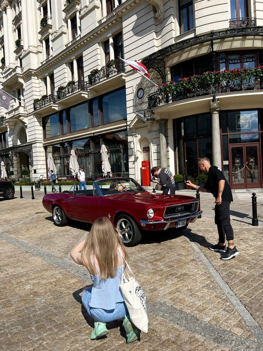 Ford Mustang Cabrio 1968r. Sesja zdjeciowa, Ślub, Wynajem, Kierowca