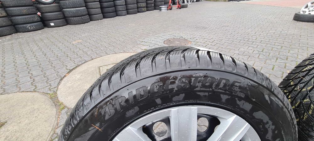Felgi stalowe 17" VW 5x112 6,5j Bridgestone 215/65/17 demo 7,5mm 2019r