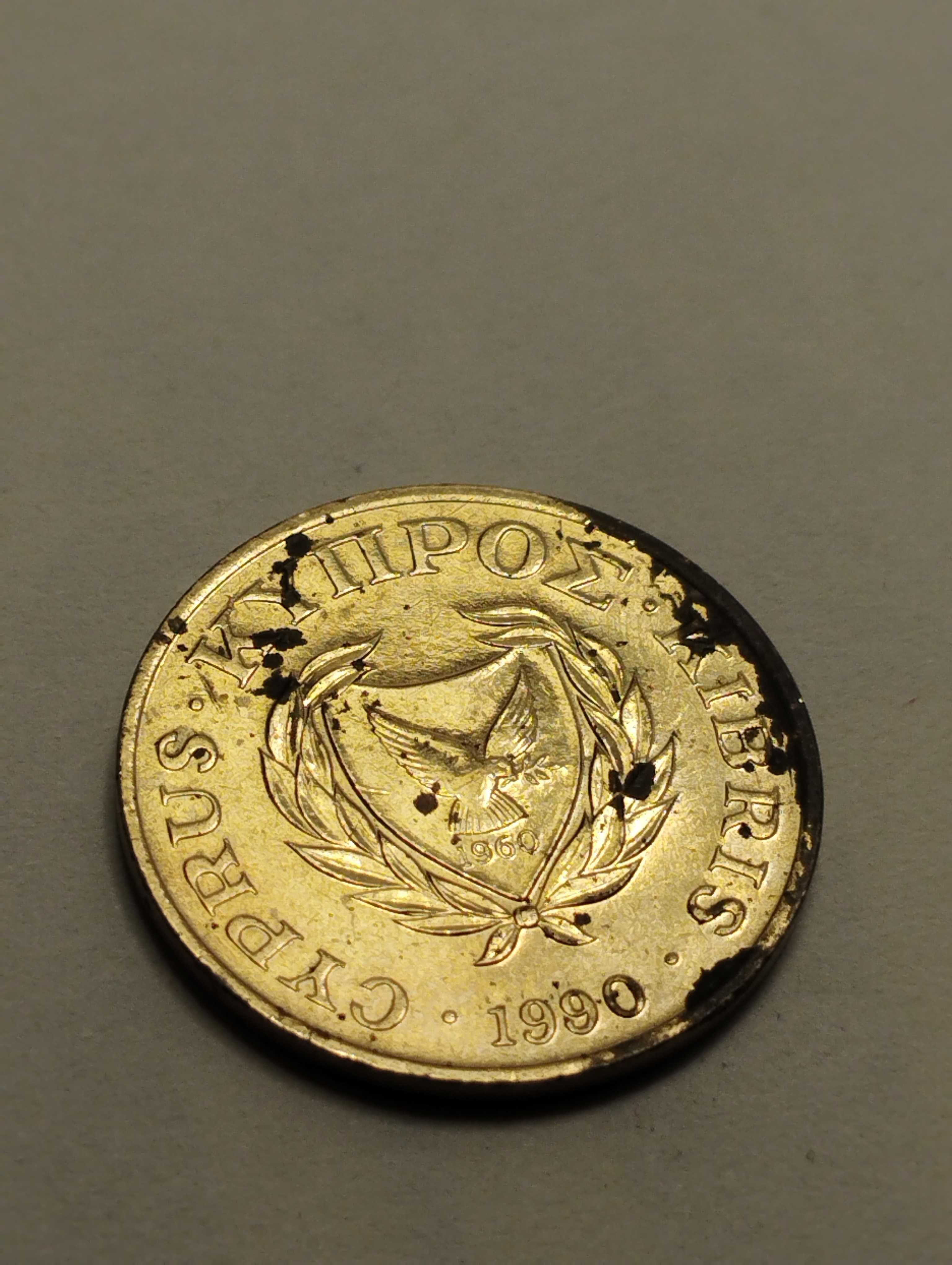 Sprzedam monetę Cypr 2 centy 1990 stan db.