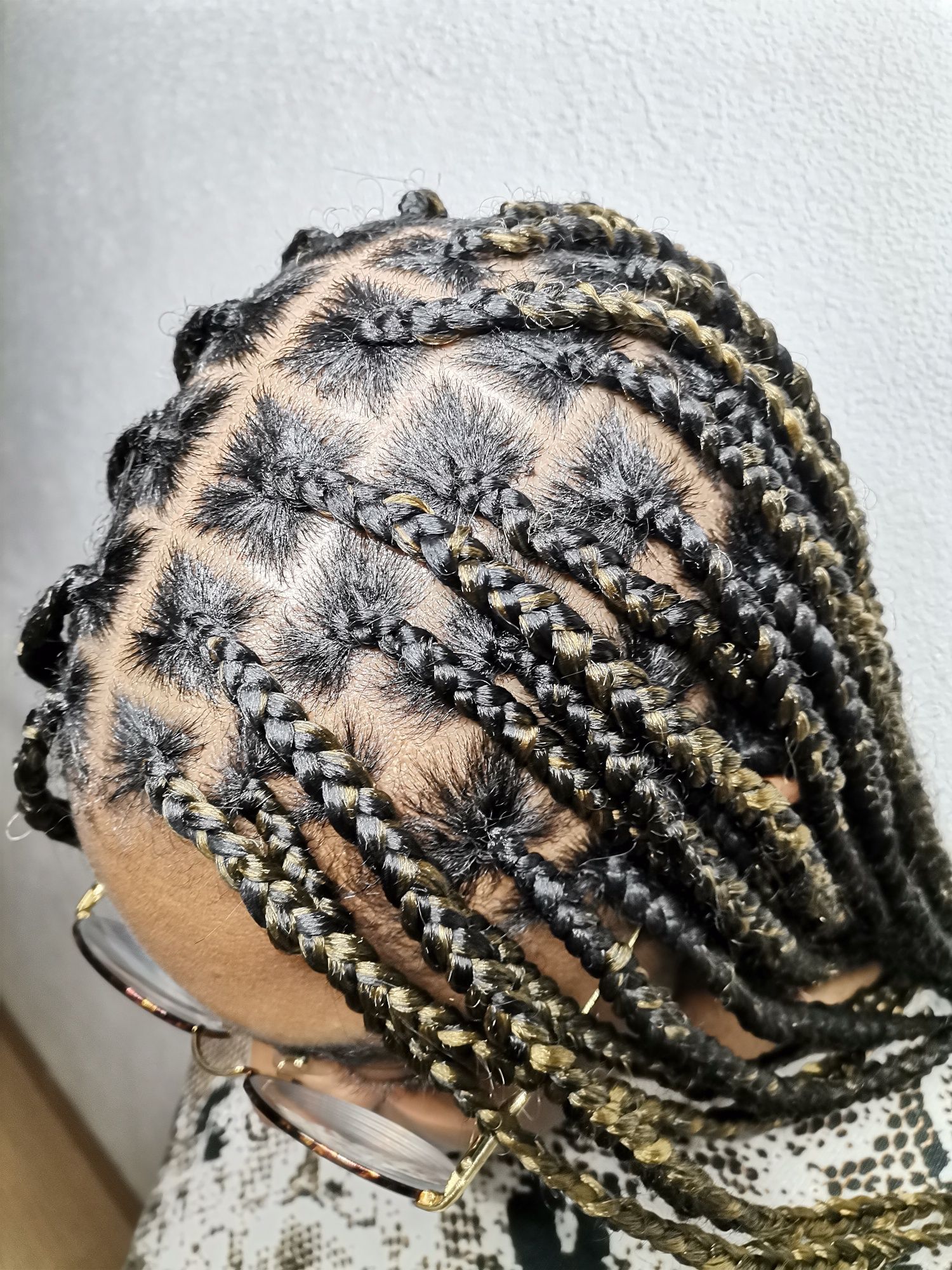 Tranças knotless/Crochet/Ponytail/Tissagem/Passion Twist