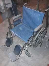 Wózek inwalidzki - szeroki