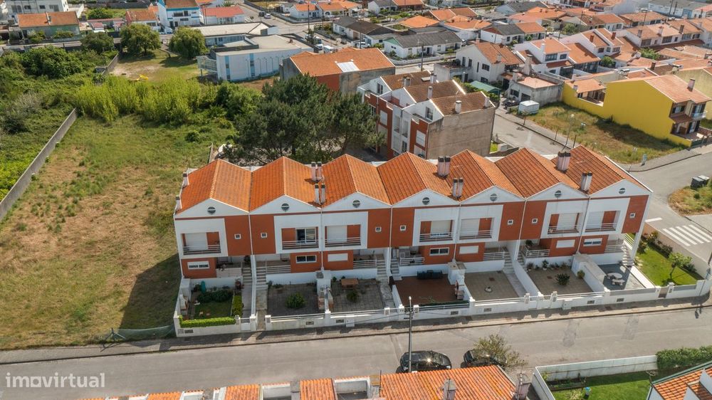 Moradia T4 em São Jacinto