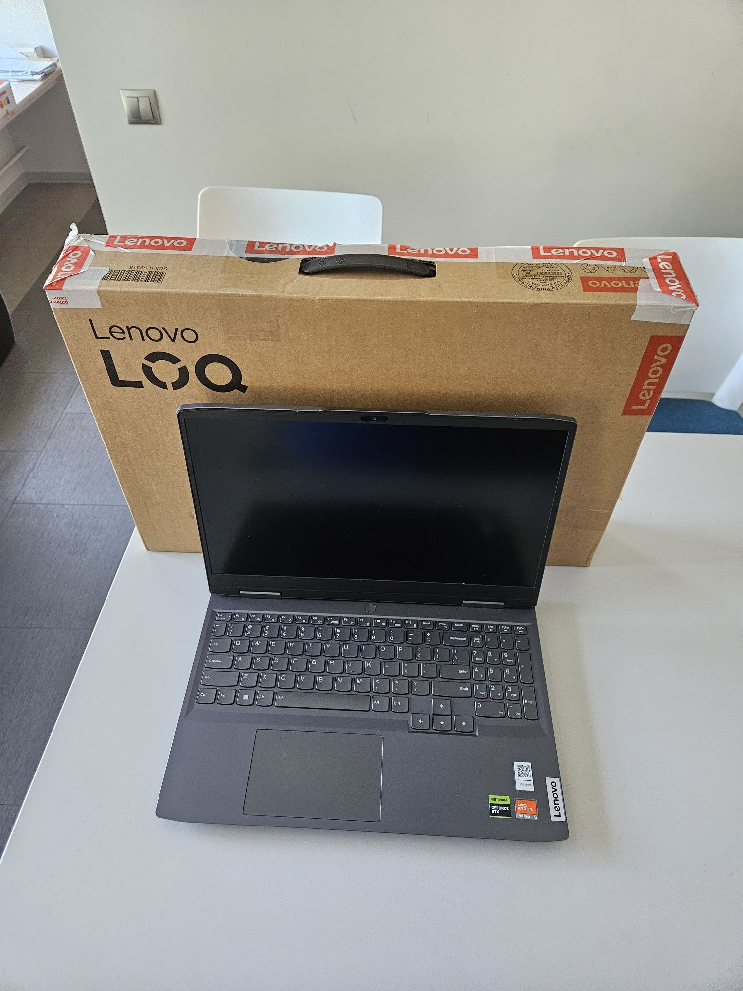 Laptop gamingowy lenovo LOQ na gwarancji