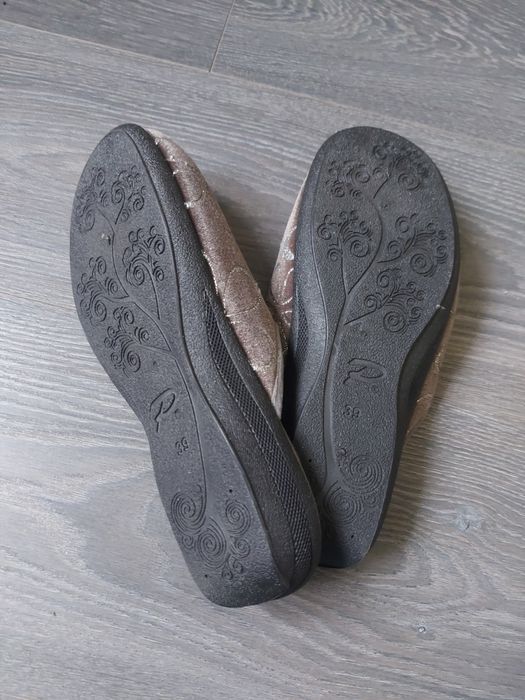 Жіночі тапочки  25 см 39 р