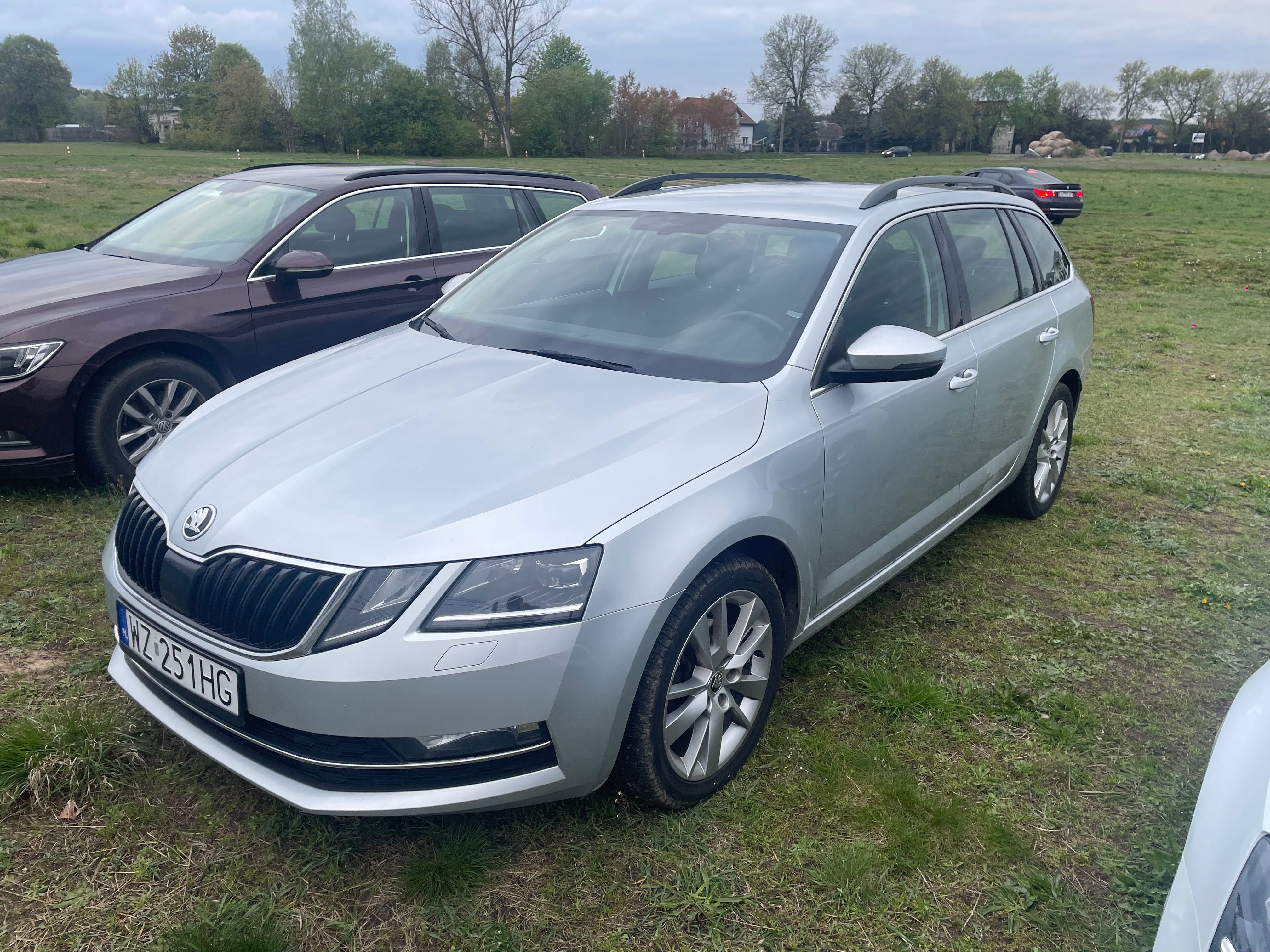 WYPOŻYCZALNIA AUT wynajem samochodów osobowych RENT A CAR auta osobowe