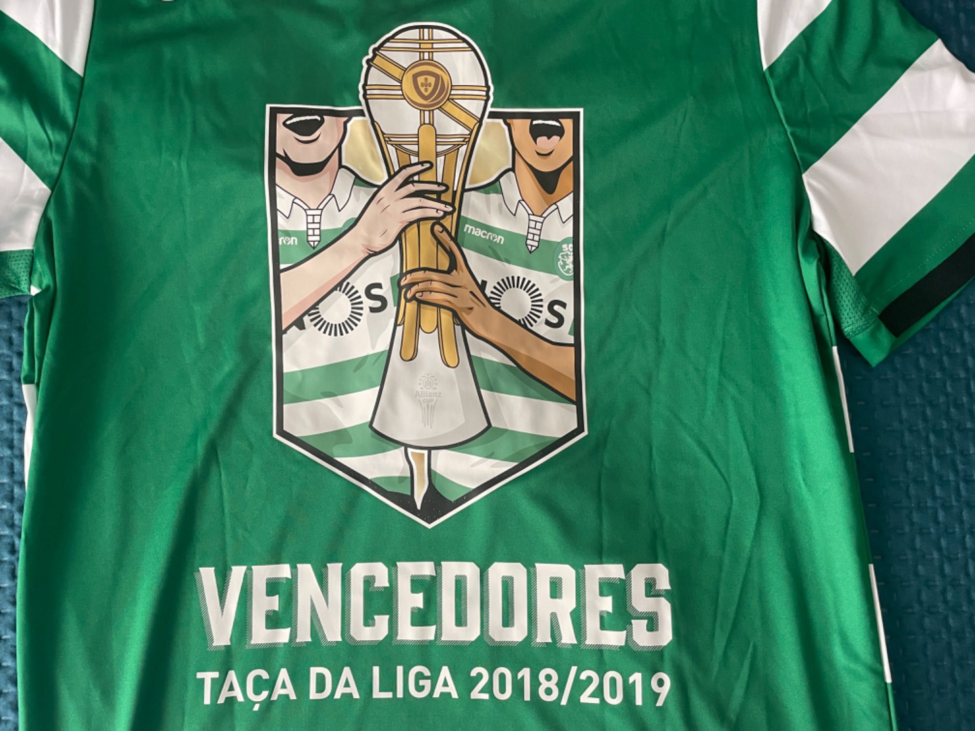 Camisola Sporting CP Comemorativa -  Vencedores Taça da Liga 2018-19