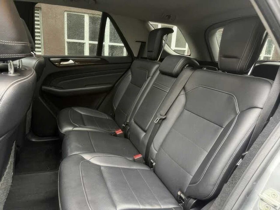 Mercedes-Benz M-Class ML 350 4MATIC      2013