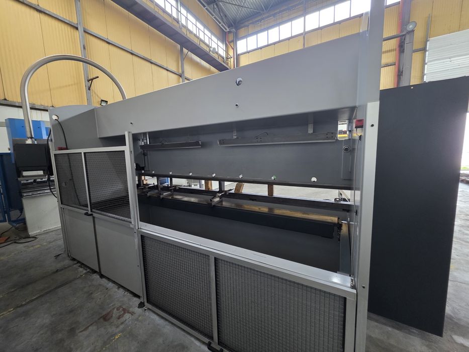Prasa Krawedziowa krawedziarka SAFAN 120 ton 4300mm CNC