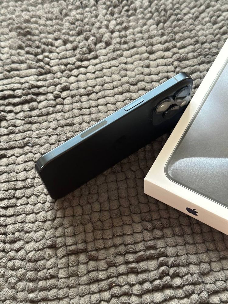 Продам IPhone 15 PRO 128 Neverlock