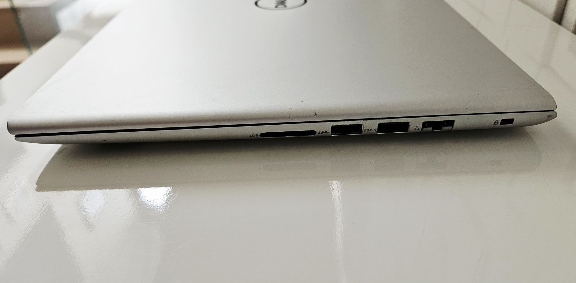 Laptop Dell Vostro-5471 i5-8250U/8Gb/256ssd/Win11P nowa klaw. i bateri