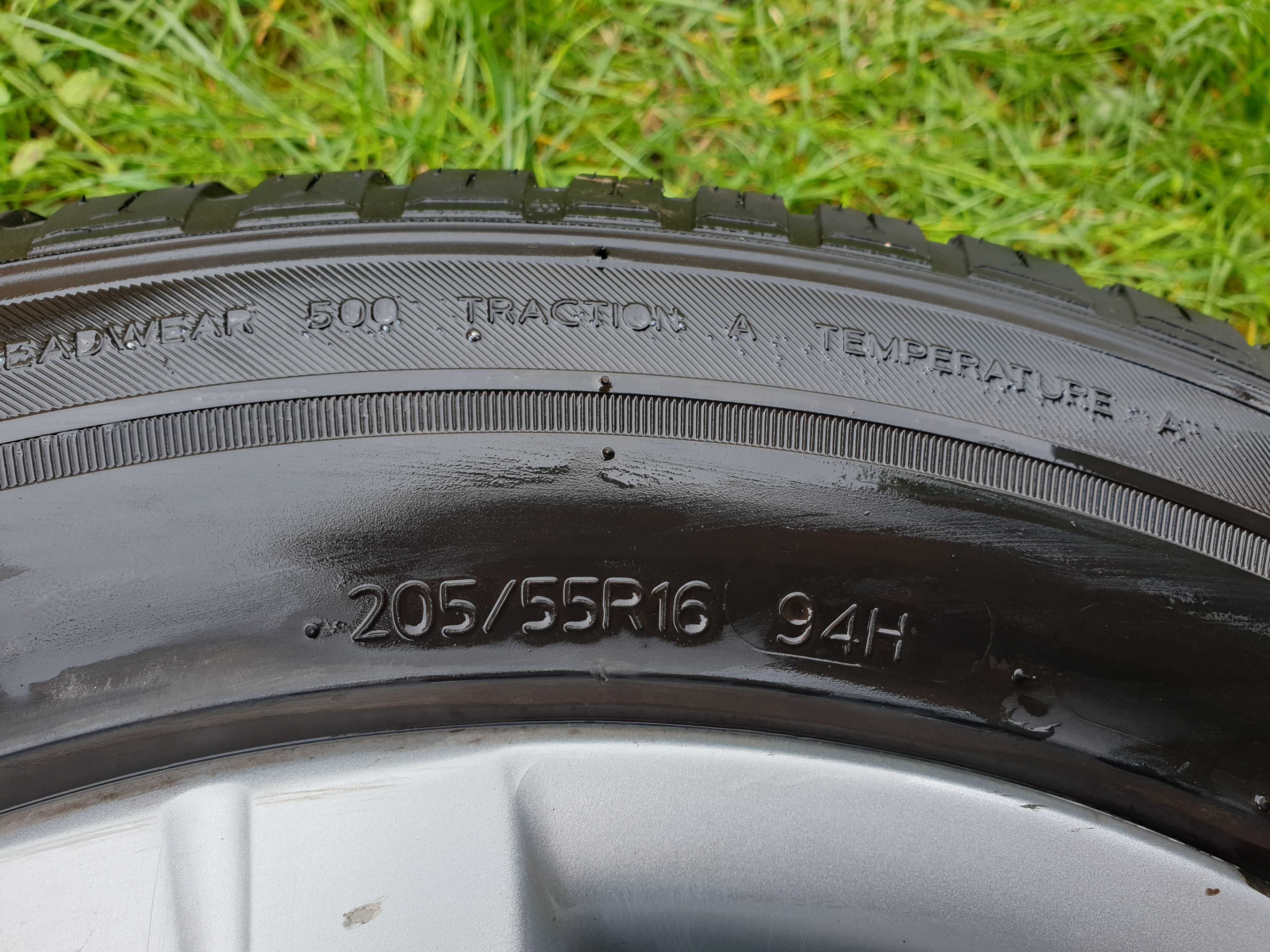 Opony wielosezonowe Hankook Kinergy 4S2, 205/55 R16 + alufelgi VW