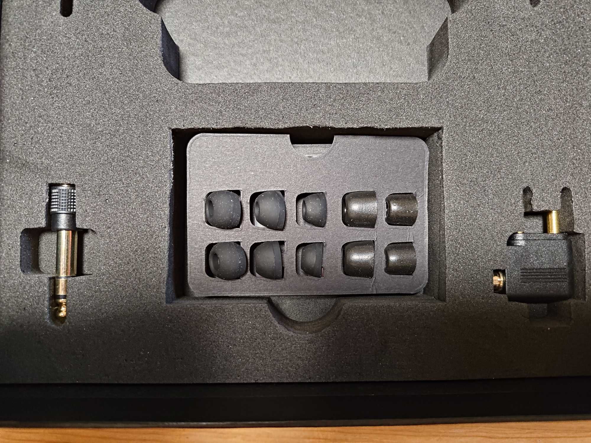 Słuchawki dokanałowe douszne IEM Mangird Xenns  UP + kabel 4,4 mm