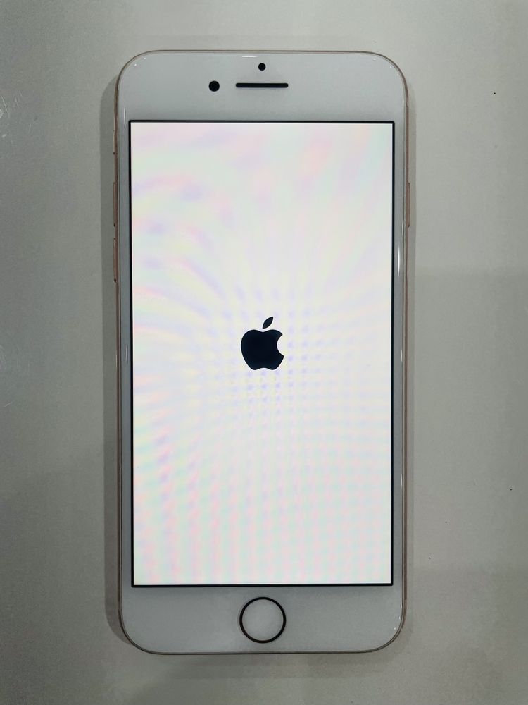 iPhone 8 64GB Gold