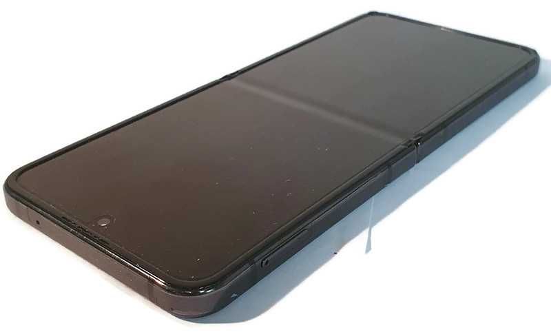 Smartfon Samsung Galaxy Z Flip4 8 GB / 256 GB 5G szary