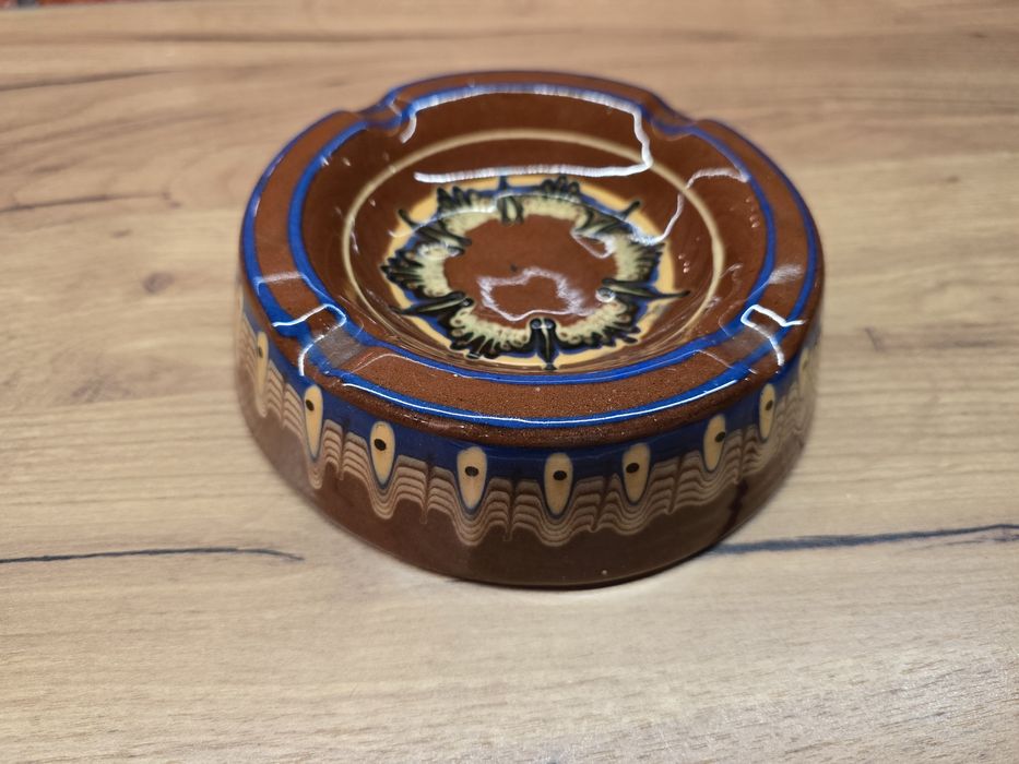 Starocie prl duża popielniczka brązowa