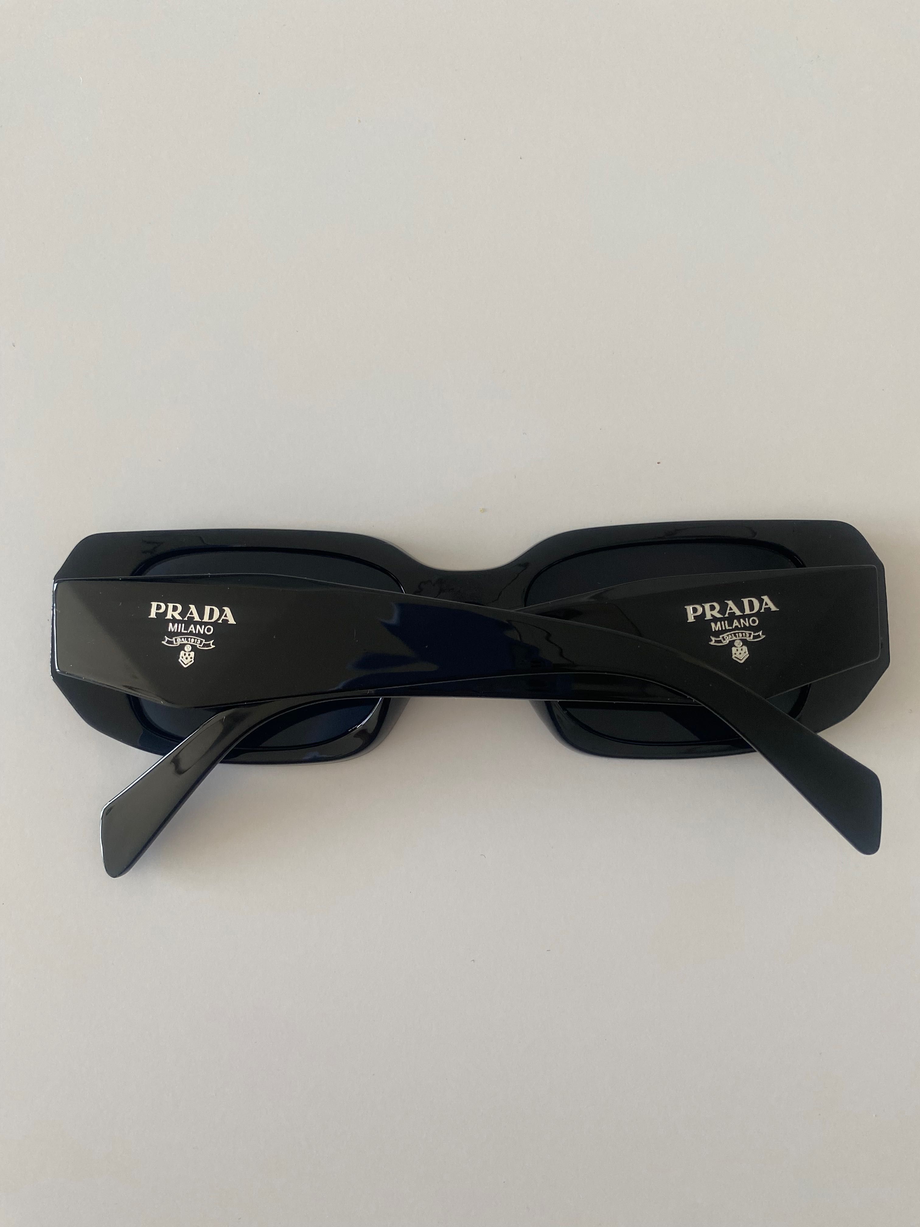 Okulary przeciwsłoneczne PRADA małe czarne eleganckie kwadratowe