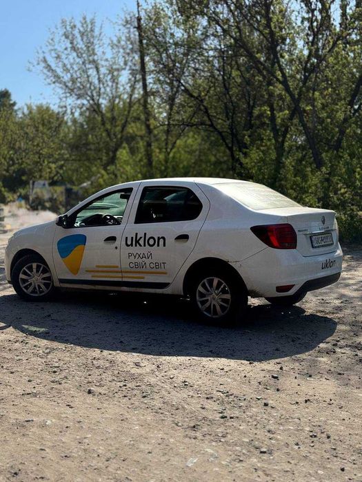 Аренда Renault Logan под такси или для личных целей