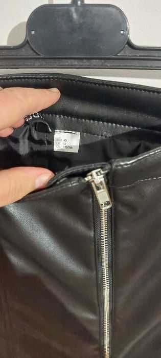 Roupa como nova  .