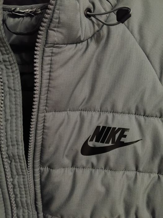 Куртка Nike оригінал