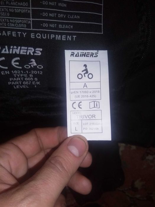Motocykle ubranie motocyklowe kombinezon kurtka spodnie rękawice tostr