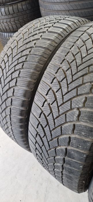 Зима 215 55 17 Bridgestone 2 шт пара резина шины з Німеччини