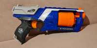 Nerf Strongarm IDEALNY prezent