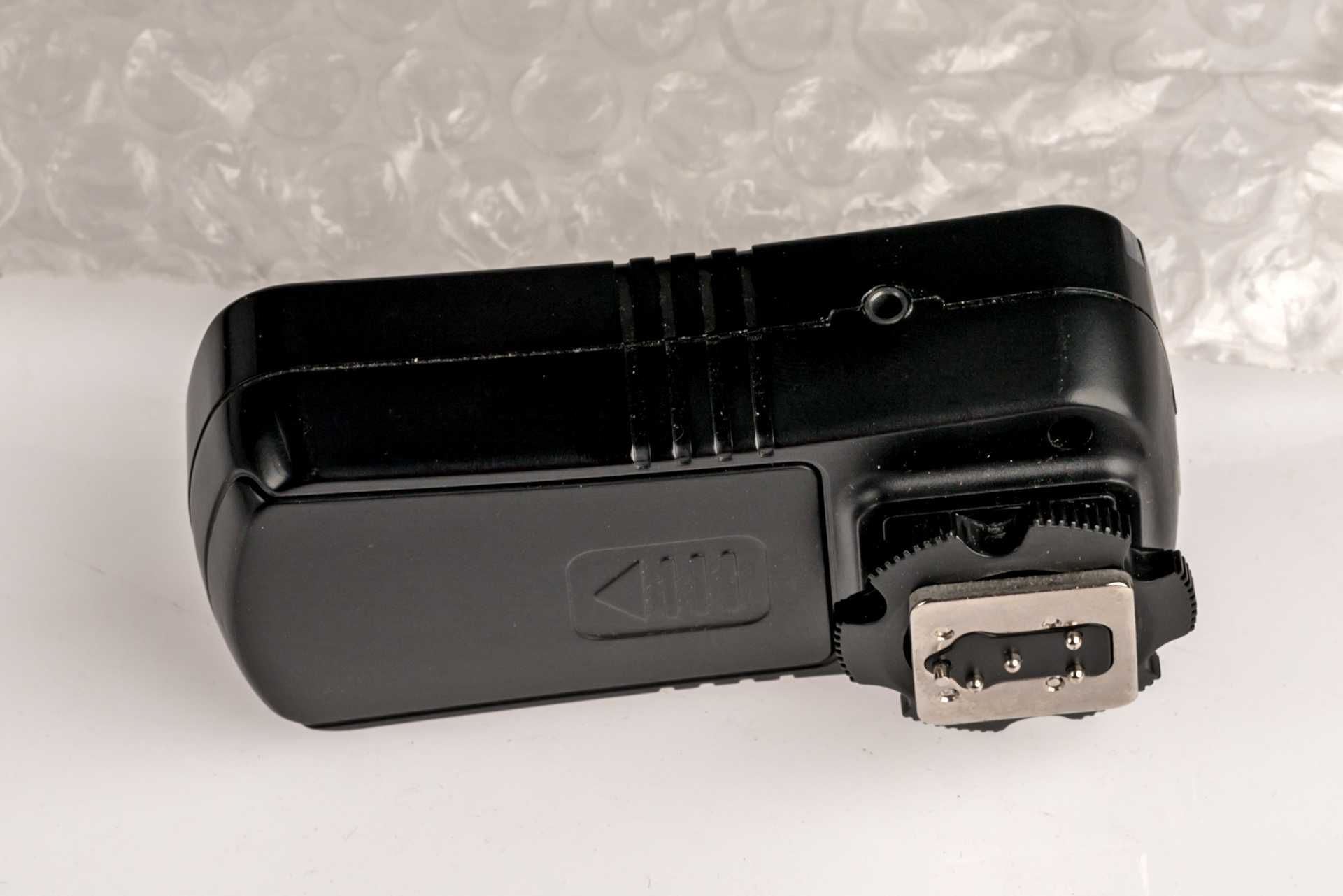 Wyzwalacz do lamp błyskowych Yongnuo RF-605N