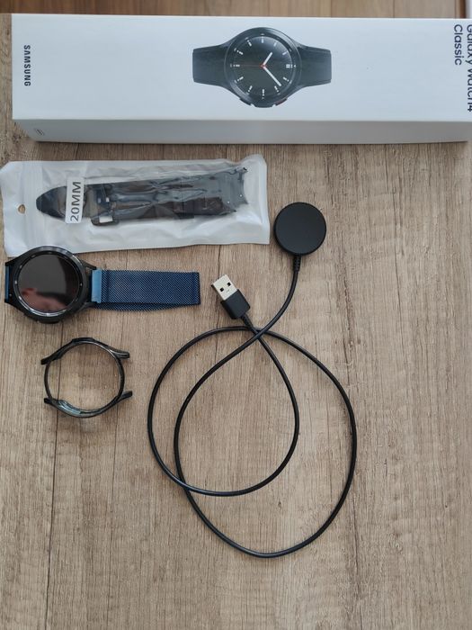 Samsung Galaxy watch 4 classic