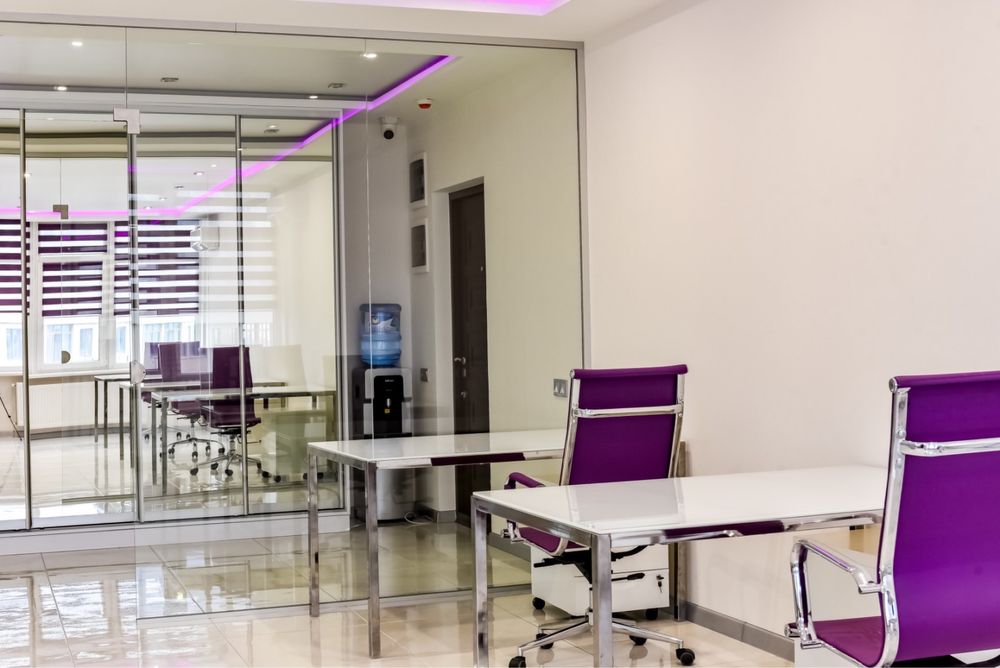 Офис с ремонтом и мебелью , большой метраж