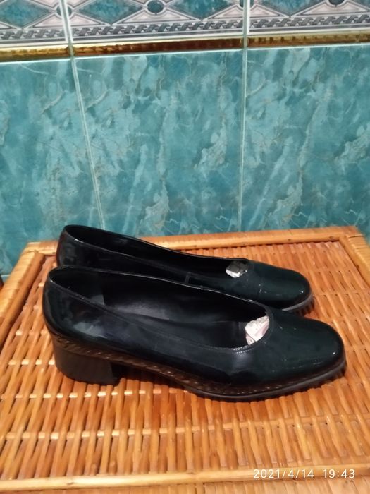 Черные туфли Clarks р 40 (25 см)