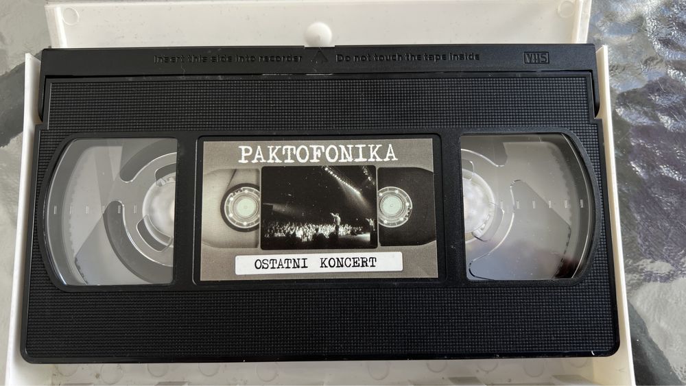 Paktofonika pożegnalny koncert Spodek 2003 VHS Pietwsze Wydanie !