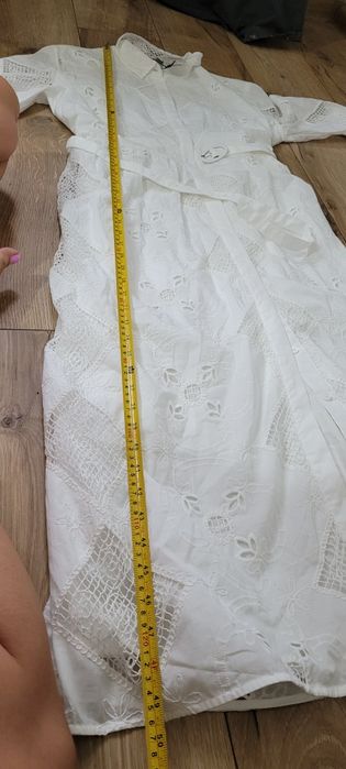 Sukienka długa Zara biała z haftem rozmiar L nowa z metką bawełniana